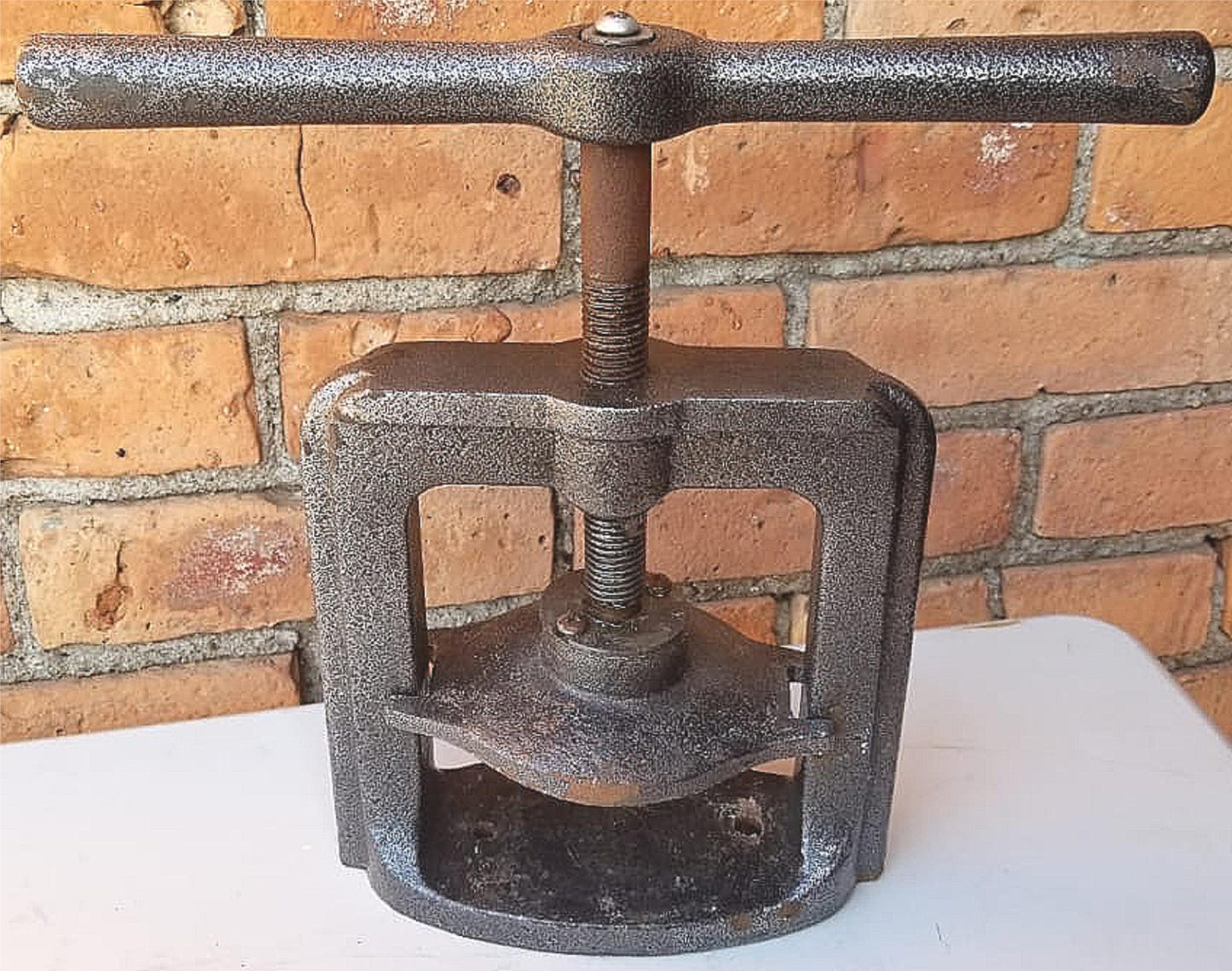 HANDLER LITTLE GIANT MODEL 33 DENTAL PRESS 90 Day Warranty FREE SHIP