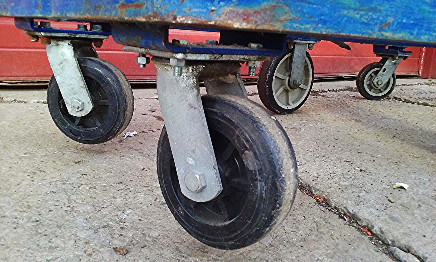 HEAVY DUTY LONG CART MESH & CASTERS 60" long x 32" wide