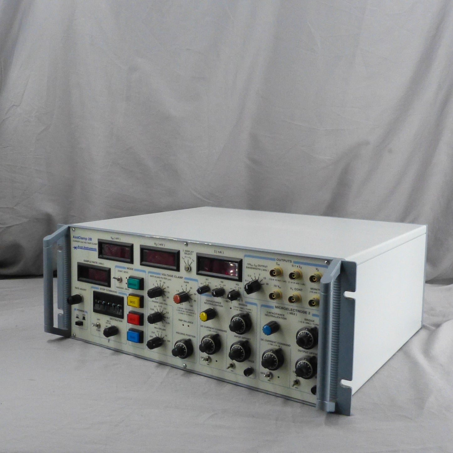 AXON INSTRUMENTS AXOCLAMP 2B FREE SHIP