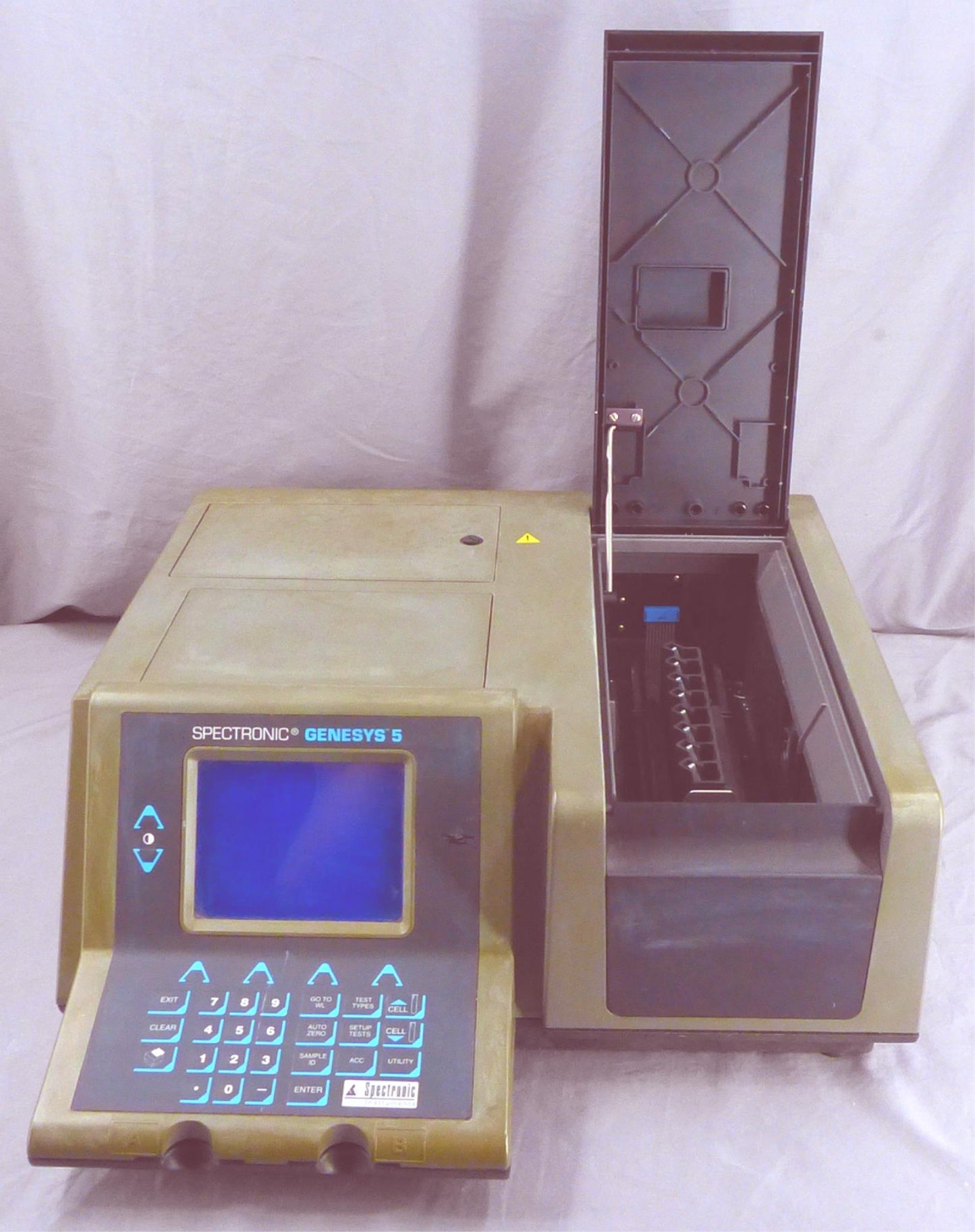 THERMO UV-Vis SPECTRONIC INSTRUMENTS GENESYS 5 SPECROPHOTOMETER FREESHIP