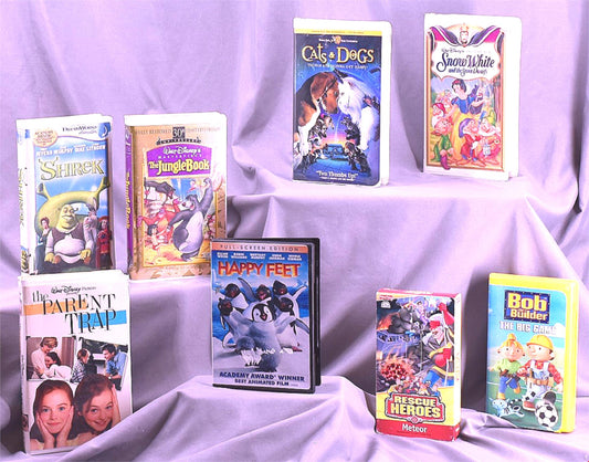 RARE VINTAGE DISNEY & DREAMWORKS 6 ORIGINAL VHS TAPES PLUS 2 GAMES FREE SHIPPING