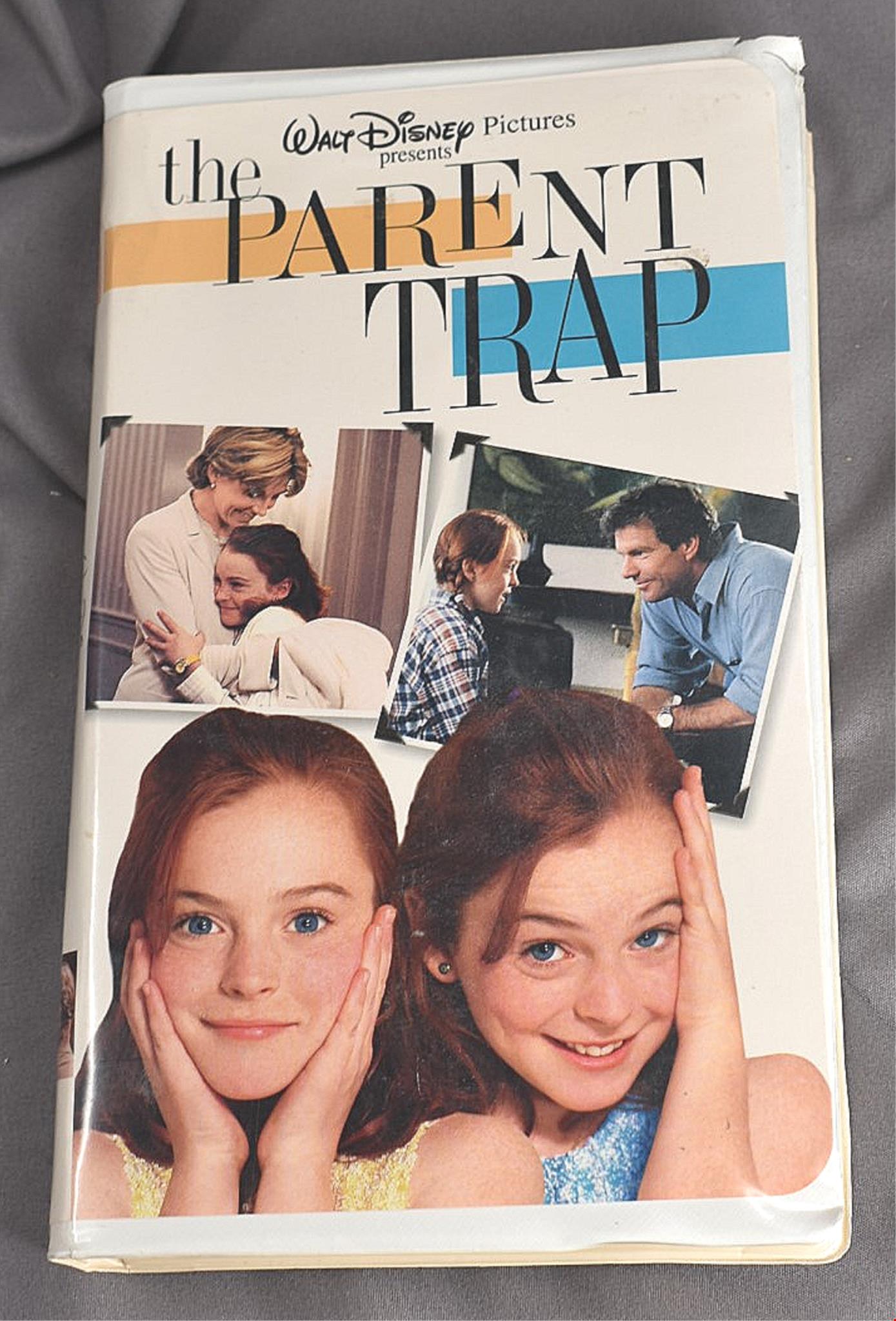 RARE VINTAGE DISNEY & DREAMWORKS 6 ORIGINAL VHS TAPES PLUS 2 GAMES FREE SHIPPING