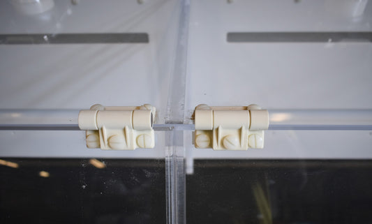 (2) FLOW SCIENCES VBSE VENTED 3ft SAFETY ENCLOSURE FUME HOOD