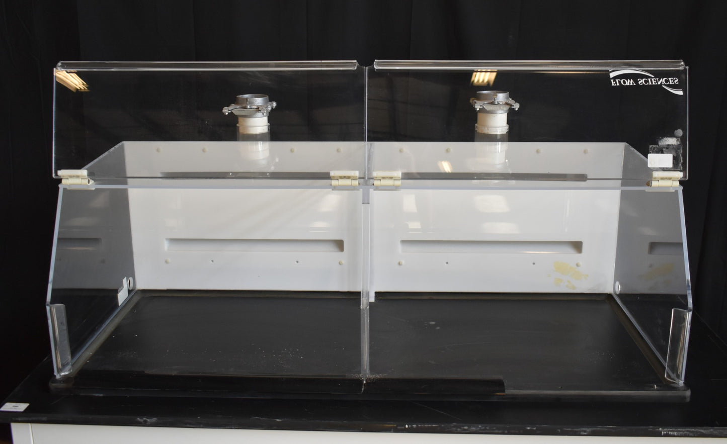 (2) FLOW SCIENCES VBSE VENTED 3ft SAFETY ENCLOSURE FUME HOOD