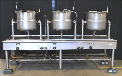 RARE 3 UNIT STATION GROEN TDA/1-40 DIRECT STEAM 30 GALLON TILT KETTLES FREESHIP