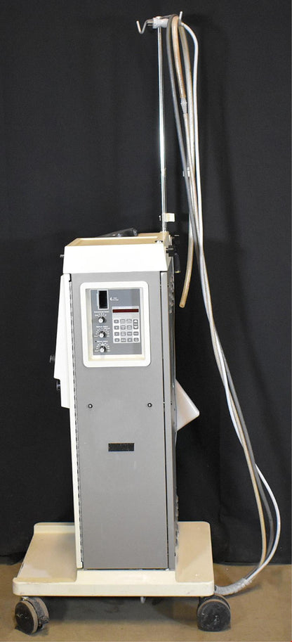 B BRAUN® 1550 HEMODIALYSIS MACHINE 5M5538R POWERS ON FINE FREE COMMERCIAL SHIPIN