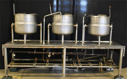 RARE 3 UNIT STATION GROEN TDA/1-40 DIRECT STEAM 30 GALLON TILT KETTLES FREESHIP