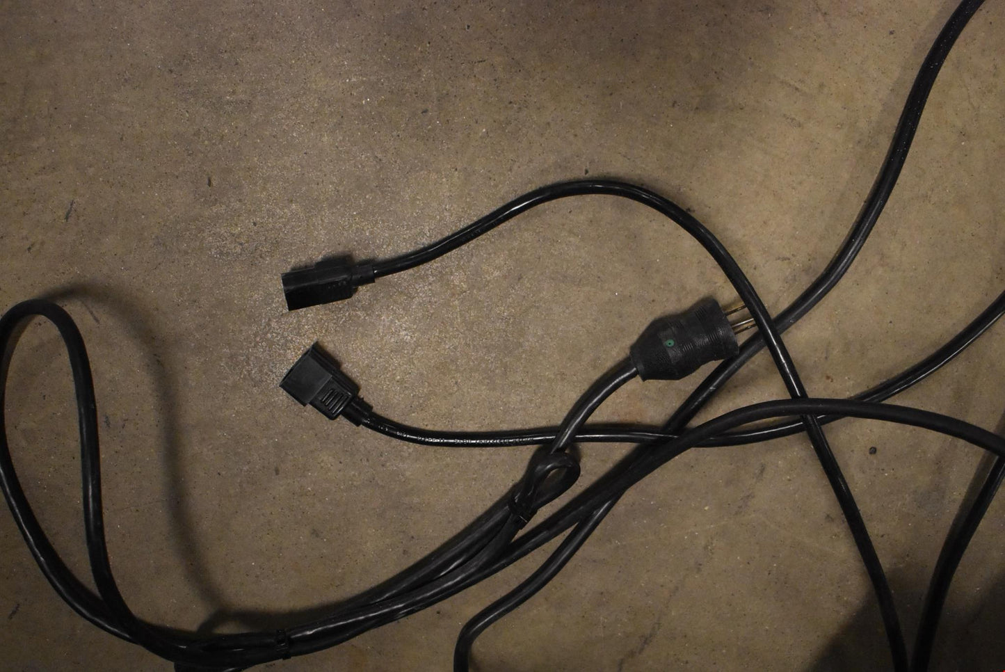 RELIANCE 7000HFC OPHTHALMOLOGIC POWER EXAM CHAIR & INSTRUMENT STAND WATCH VIDEO