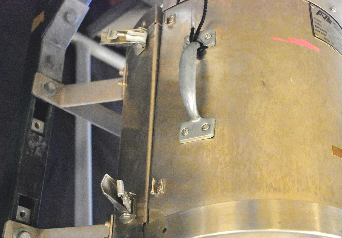 APPLIED TEST SYSTEMS Series 3210 SPLIT TUBE FURNACE 2200°F-1200°C MOUNT BRACKET