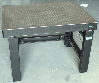 TMC STEEL HONEYCOMB OPTICAL TOP TABLE CLEANTOP III MODEL 78-23764-01