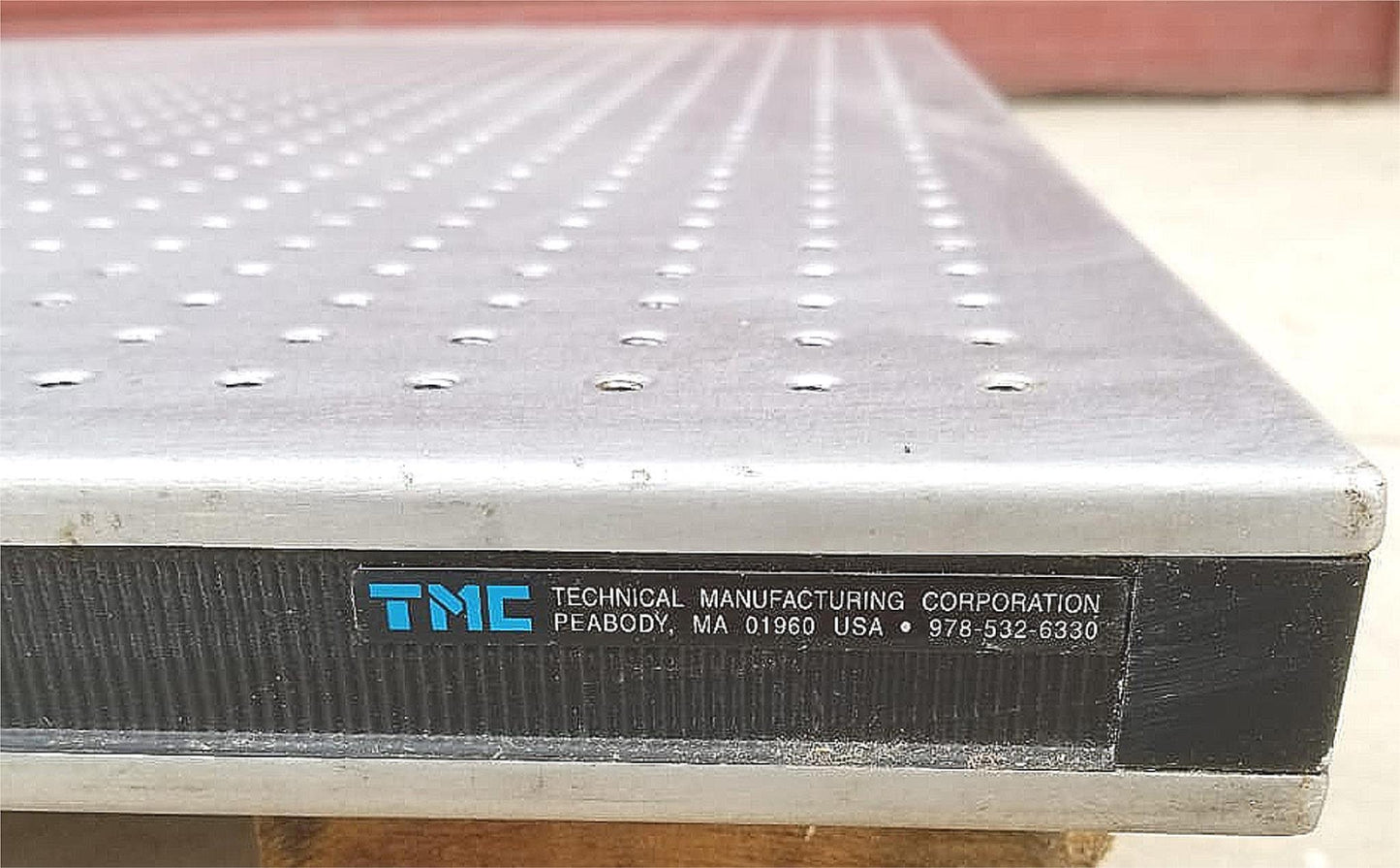 47"x35"x2" TMC 75SSC-135-02 BENCHTOP VIBRATION OPTICAL ISOLATION TABLE FREE SHIP