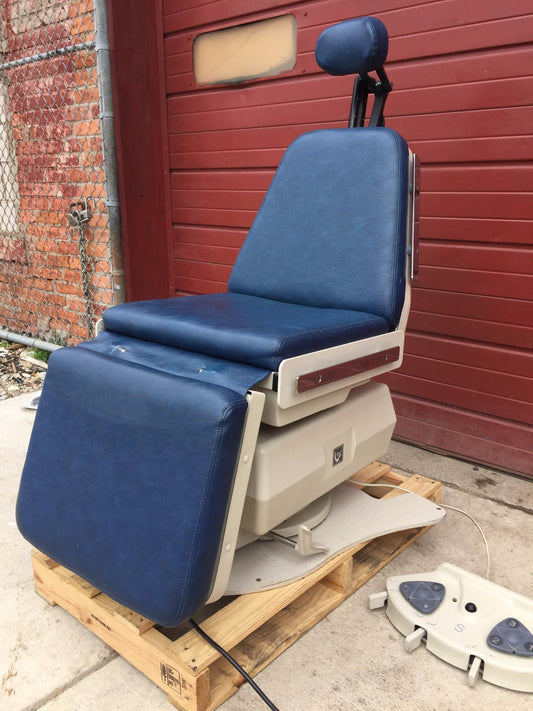 BOYD S-261 DENTAL EXAM HILO POWER CHAIR PERFECT PLUS FOOT HAND REMOTE WATCHVIDEO