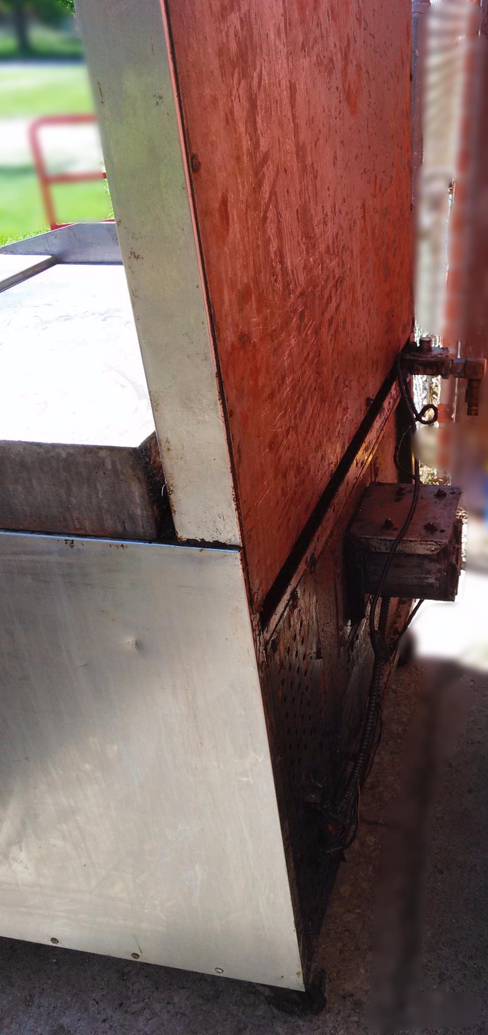 SOUTHBEND MODEL 302 GRIDDLE FLAT TOP & OVEN COMMERCIAL KITCHEN 4 CASTERS KITCHEN