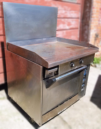 SOUTHBEND MODEL 302 GRIDDLE FLAT TOP & OVEN COMMERCIAL KITCHEN 4 CASTERS KITCHEN