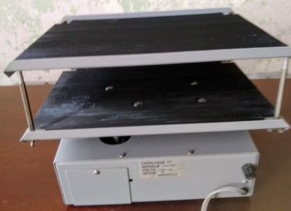 VWR 200 ROCKING 14" x 11" TWO PLATFORM SHAKER 90DAYWARRANTY WATCH VIDEO FREESHIP