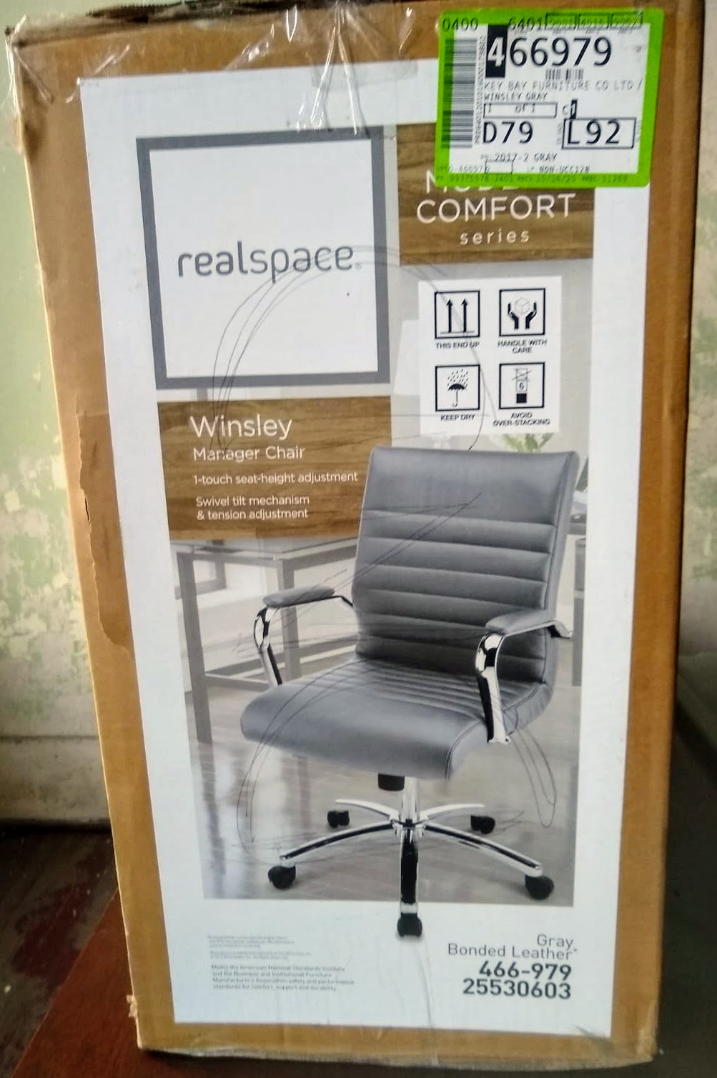 New In Box REALSPACE MODERN COMFORT WINSLEY MANAGER CHAIR FREE SHIP