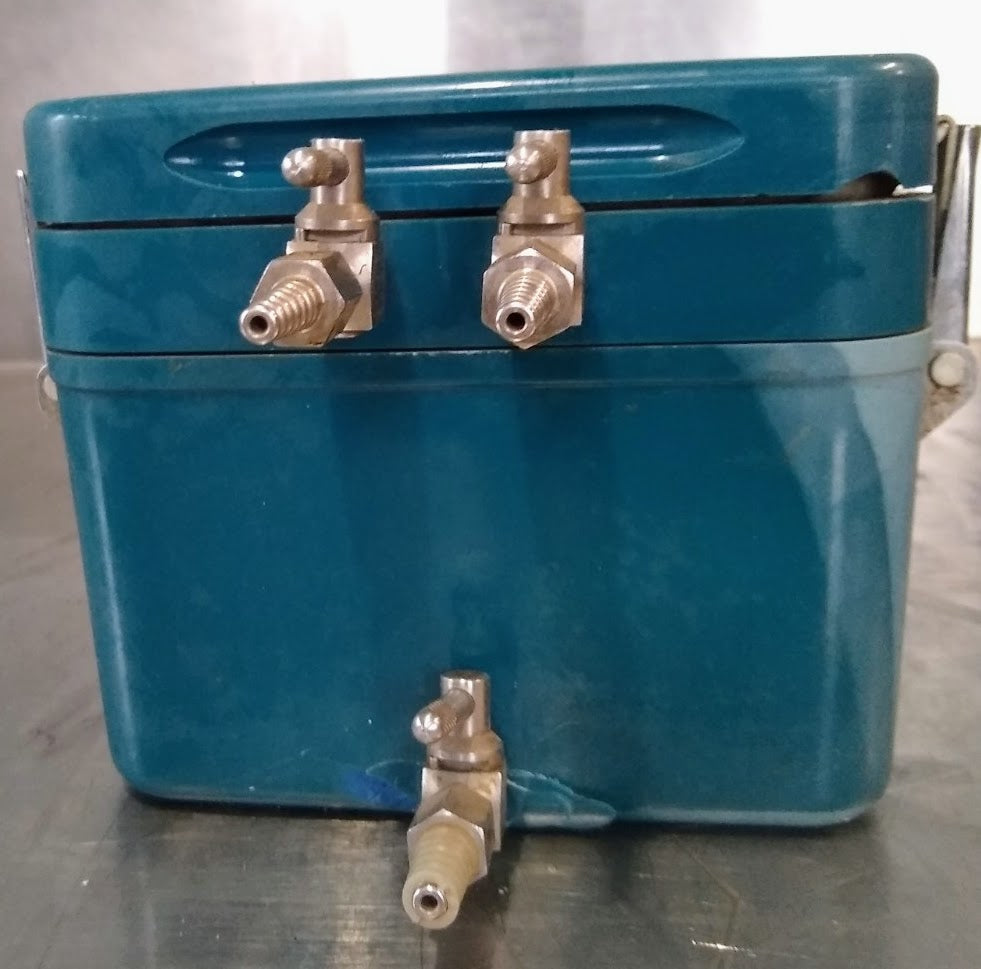 MILLIPORE 3025 SAMPLING MANIFOLD LIQUID BIOBURDEN CFU PLATE COUNTING FILTER TEST