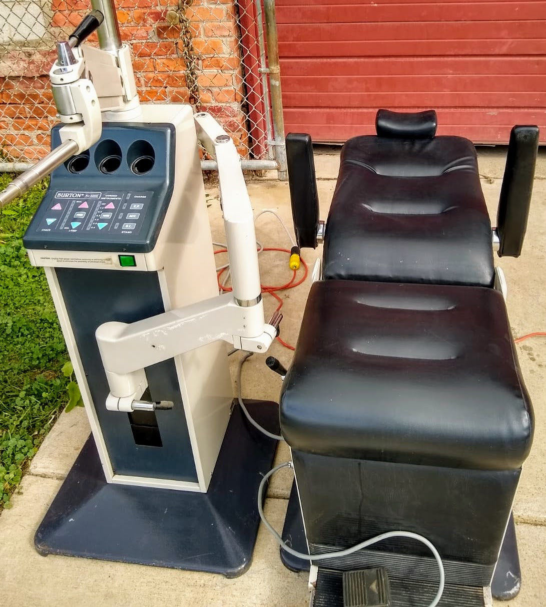 BURTON XL3200 OPHTHALMOLOGIC POWER EXAM CHAIR & INSTRUMENT STAND WATCH VIDEO