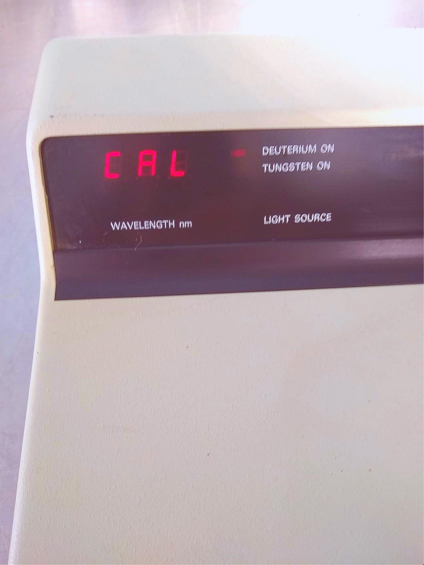 PHARMACIA LKB BIOCHROM ULTROSPEC 4050 UVVis SPECTROPHOTOMETER 200-900nm FREESHIP