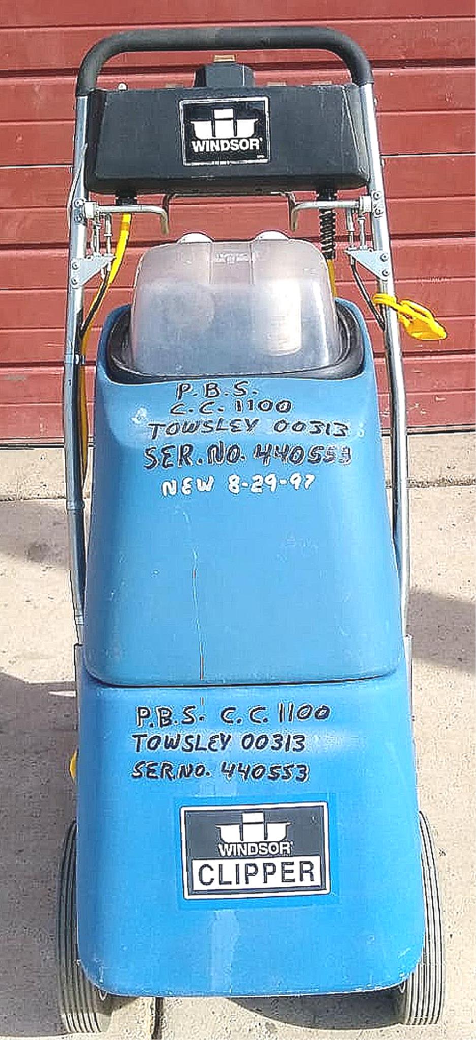 TENNANT KARCHER WINDSOR CLIPPER CORDED CARPET EXTRACTOR 90DAYWARRANTY WATCHVIDEO