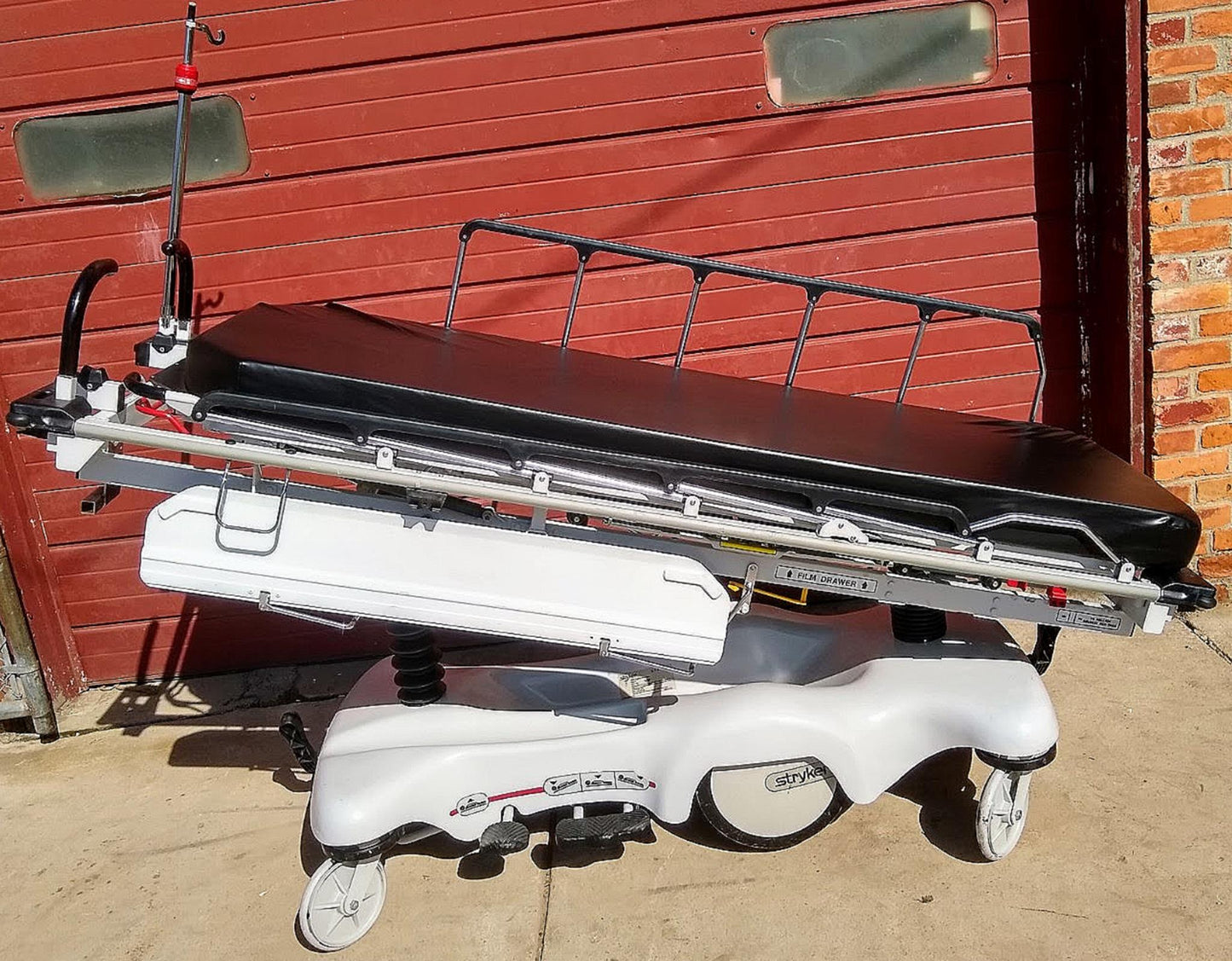 STRYKER 1020 BIG WHEEL HOSPITAL X-RAY CART IMAGING TRAUMA STRETCHER PAD FREESHIP