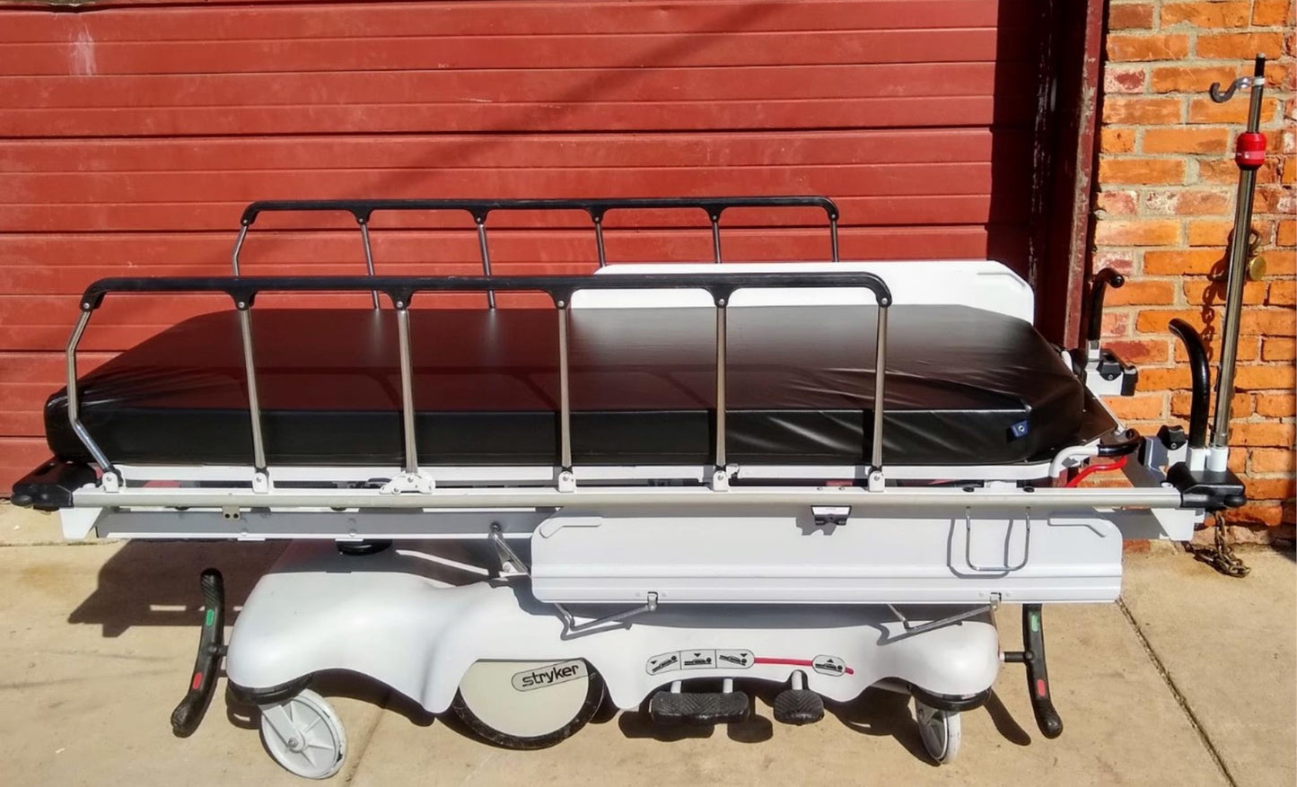 STRYKER 1020 BIG WHEEL HOSPITAL X-RAY CART IMAGING TRAUMA STRETCHER PAD FREESHIP