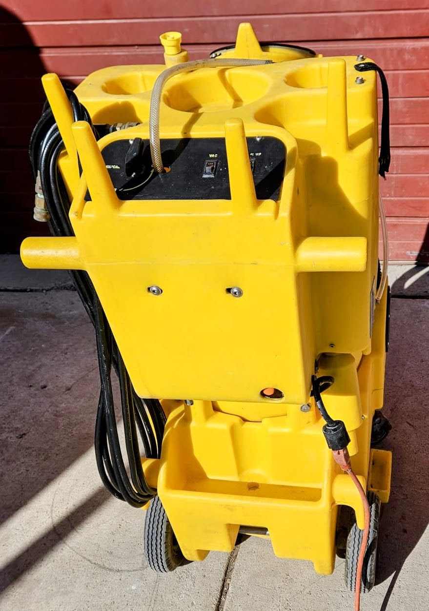 2 UNITS of KAIVAC MODEL KAIZEN JANITORIAL CLEANING MACHINES WATCH VIDEO FREESHIP