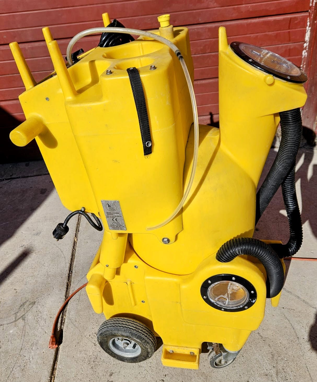 2 UNITS of KAIVAC MODEL KAIZEN JANITORIAL CLEANING MACHINES WATCH VIDEO FREESHIP