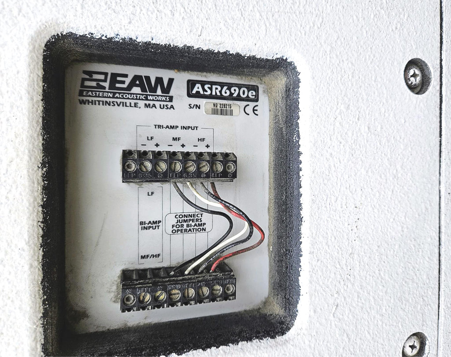 PAIR EAW ASR690 SOUND SPEAKERS BIG HOUSE U of Michigan Football Stadium FREESHIP