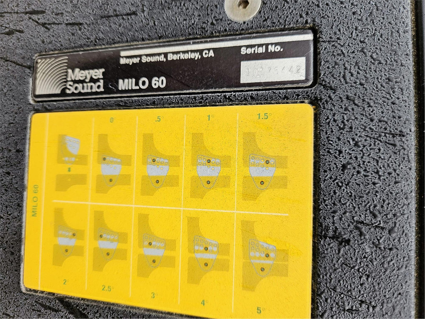 Pair of "BIG HOUSE" MEYER SOUND MILO 60 CURVILINEAR ARRAY LOUDSPEAKERS FREE SHIP