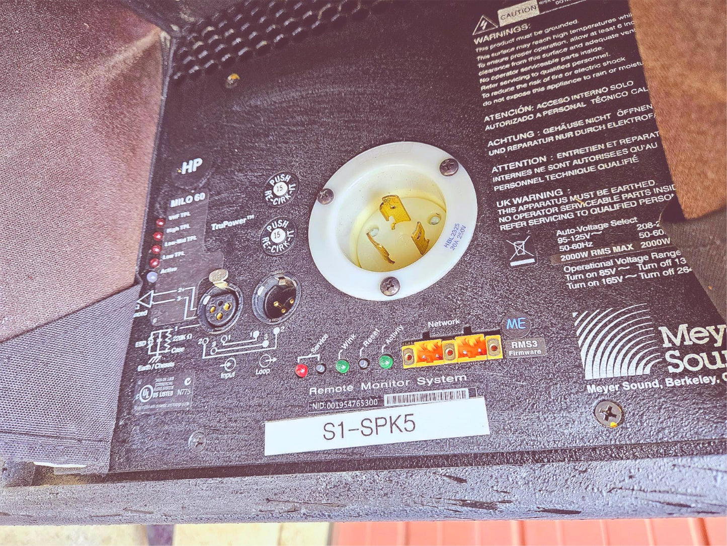 Pair of "BIG HOUSE" MEYER SOUND MILO 60 CURVILINEAR ARRAY LOUDSPEAKERS FREE SHIP