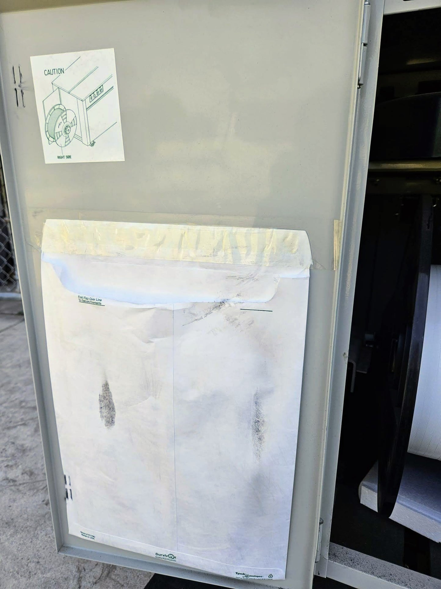 ULINE® H-959 SEMIAUTOMATIC POLYPROPYLENE STRAPPING MACHINE BONUS STRAPS FREESHIP