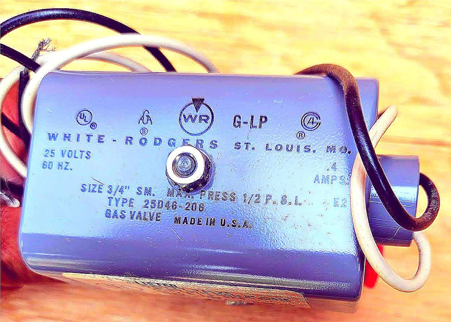 90-DAY-WARRANTY WHITE-RODGERS WR P15209 SOLENOID VALVE FREESHIP