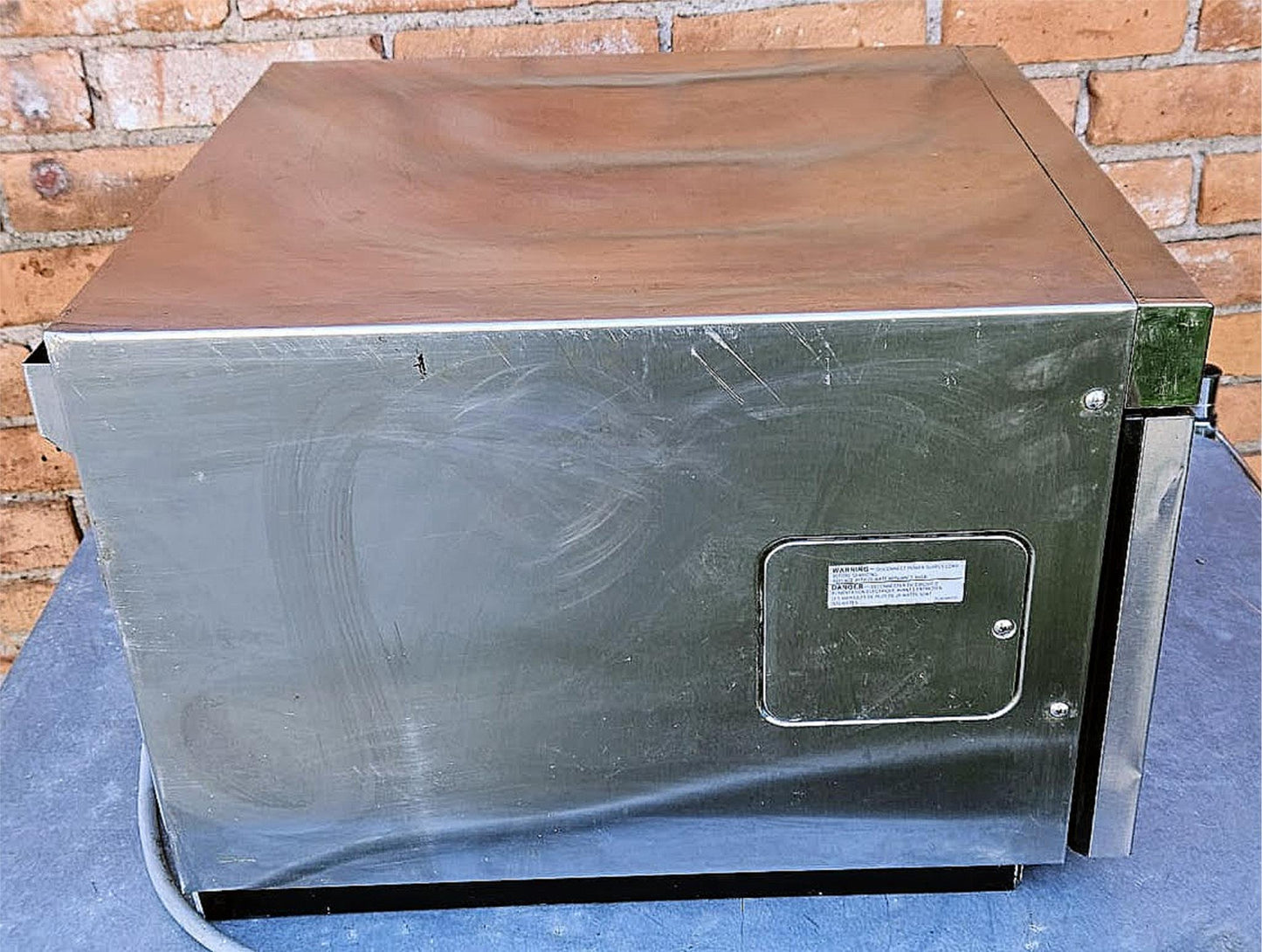 SHARP R-CD1200M COMMERCIAL MICROWAVE OVEN 1200WATTS 0.75 Cubic Feet FREE SHIP