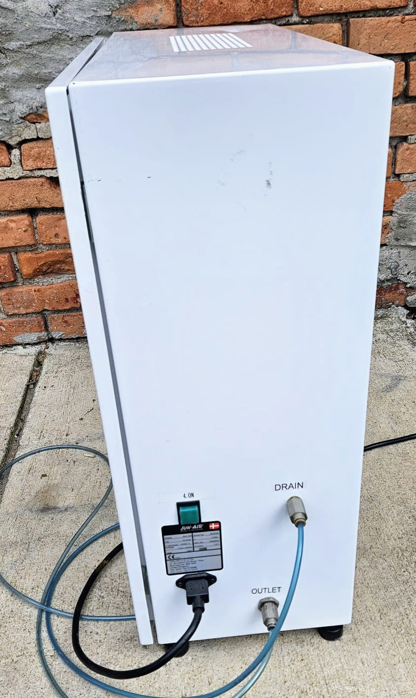 JUN-AIR™ 400-5M 5Litre Quiet Oil-less LAB AIR Compressor 90DAYWARRANTY FREESHIP