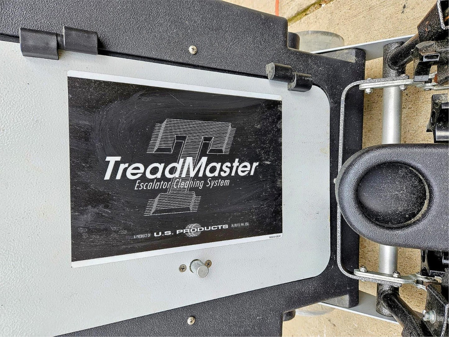 HYDRAMASTER™ TREADMASTER ESCALATOR CLEANING MACHINE 120-DAY-WARRANTY WATCH VIDEO
