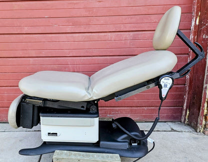 MIDMARK RITTER® 630 POWER PROCEDURE EXAM CHAIR w REMOTE 90DAYWARRANTY WATCHVIDEO
