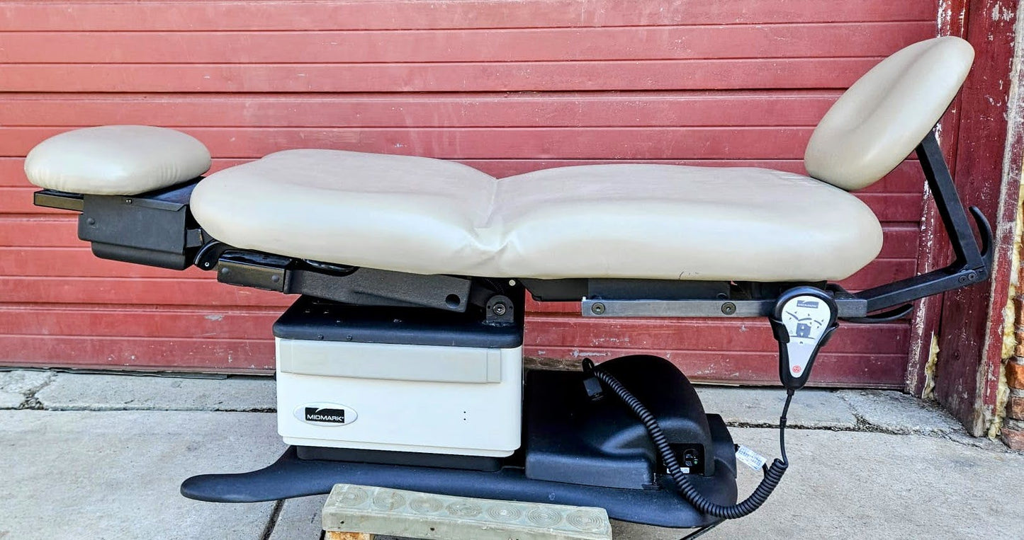 MIDMARK RITTER® 630 POWER PROCEDURE EXAM CHAIR w REMOTE 90DAYWARRANTY WATCHVIDEO