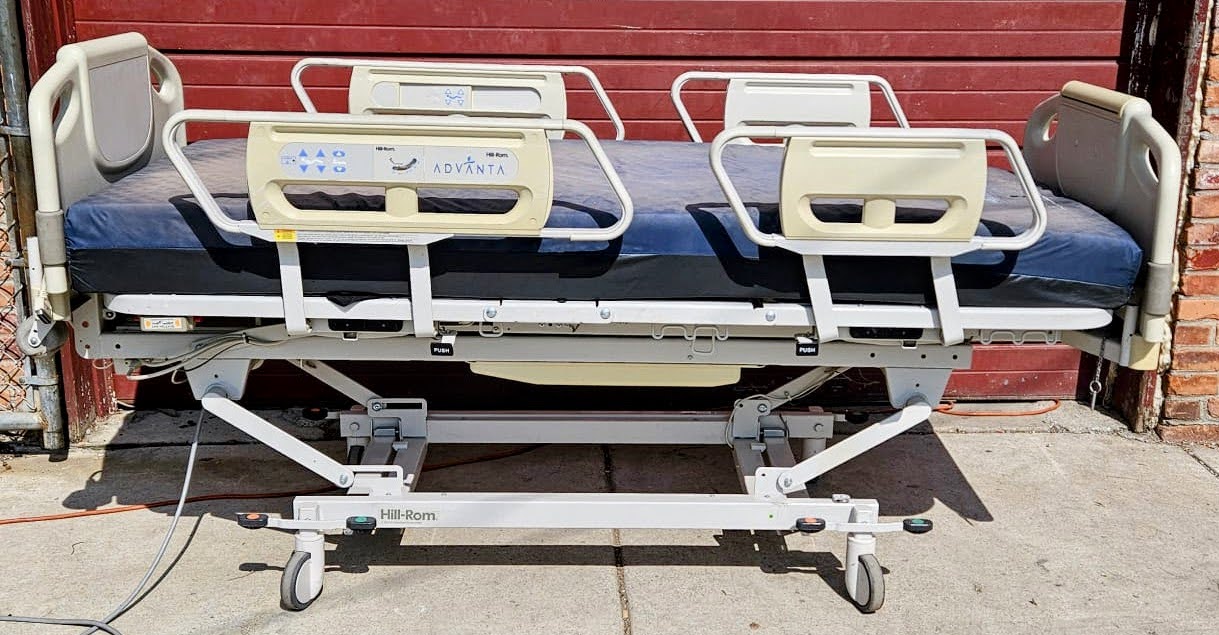 HILL-ROM ADVANTA P1600 POWER HOSPITAL GURNEY GELMATTRESS DIGITALSCALE WATCHVIDEO