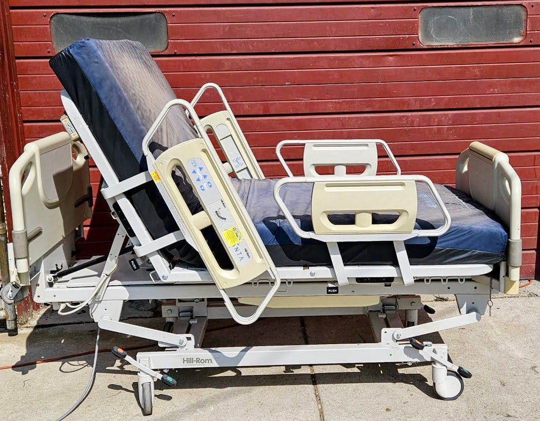 HILL-ROM ADVANTA P1600 POWER HOSPITAL GURNEY GELMATTRESS DIGITALSCALE WATCHVIDEO