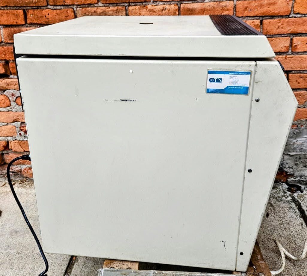 REFURBISHED BECKMAN GS-6K REFRIGERATED CENTRIFUGE GH3.8 ROTOR WATCHVIDEOFREESHIP