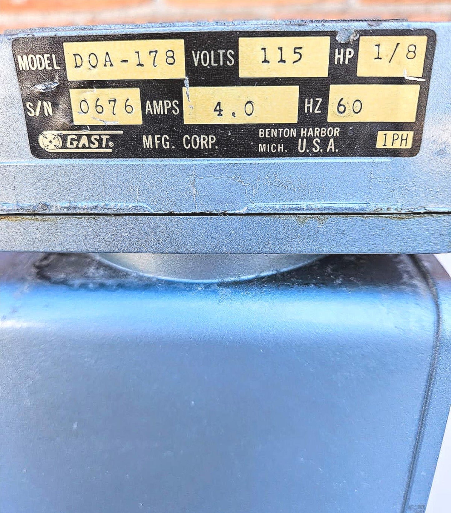 GAST D0A-178 DIAPHRAGM COMPRESSOR VACUUM OIL-LESS PUMP FREESHIP