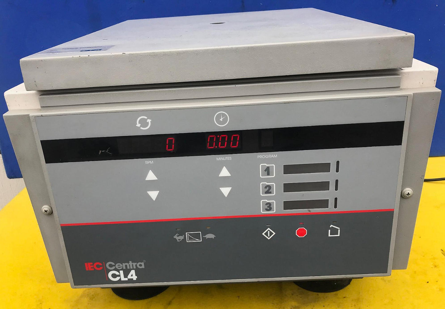 REFURBISHED IEC CL-4 CENTRIFUGE with 818 ROTOR WATCH VIDEO FREE SHIPPING