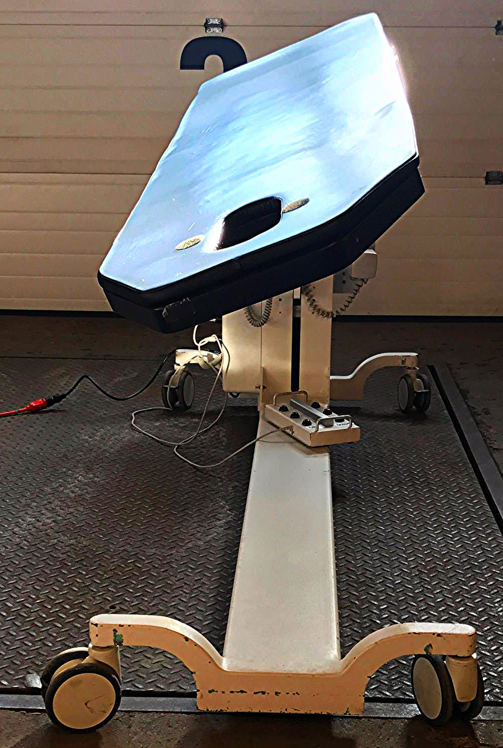 IDI ASPECT 100RT X-Ray CArm HI-LO IMAGING EXAM TABLE FOOT HAND REMOTE WATCHVIDEO