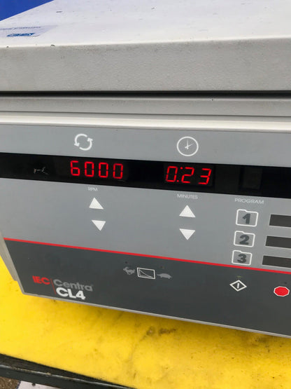 REFURBISHED IEC CL-4 CENTRIFUGE with 818 ROTOR WATCH VIDEO FREE SHIPPING