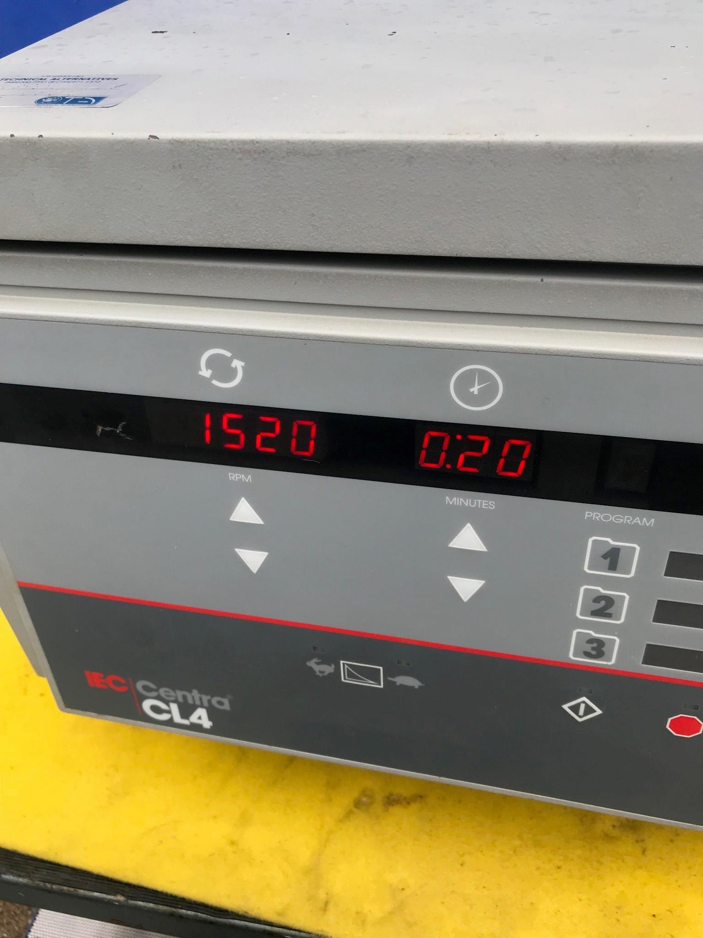 REFURBISHED IEC CL-4 CENTRIFUGE with 818 ROTOR WATCH VIDEO FREE SHIPPING