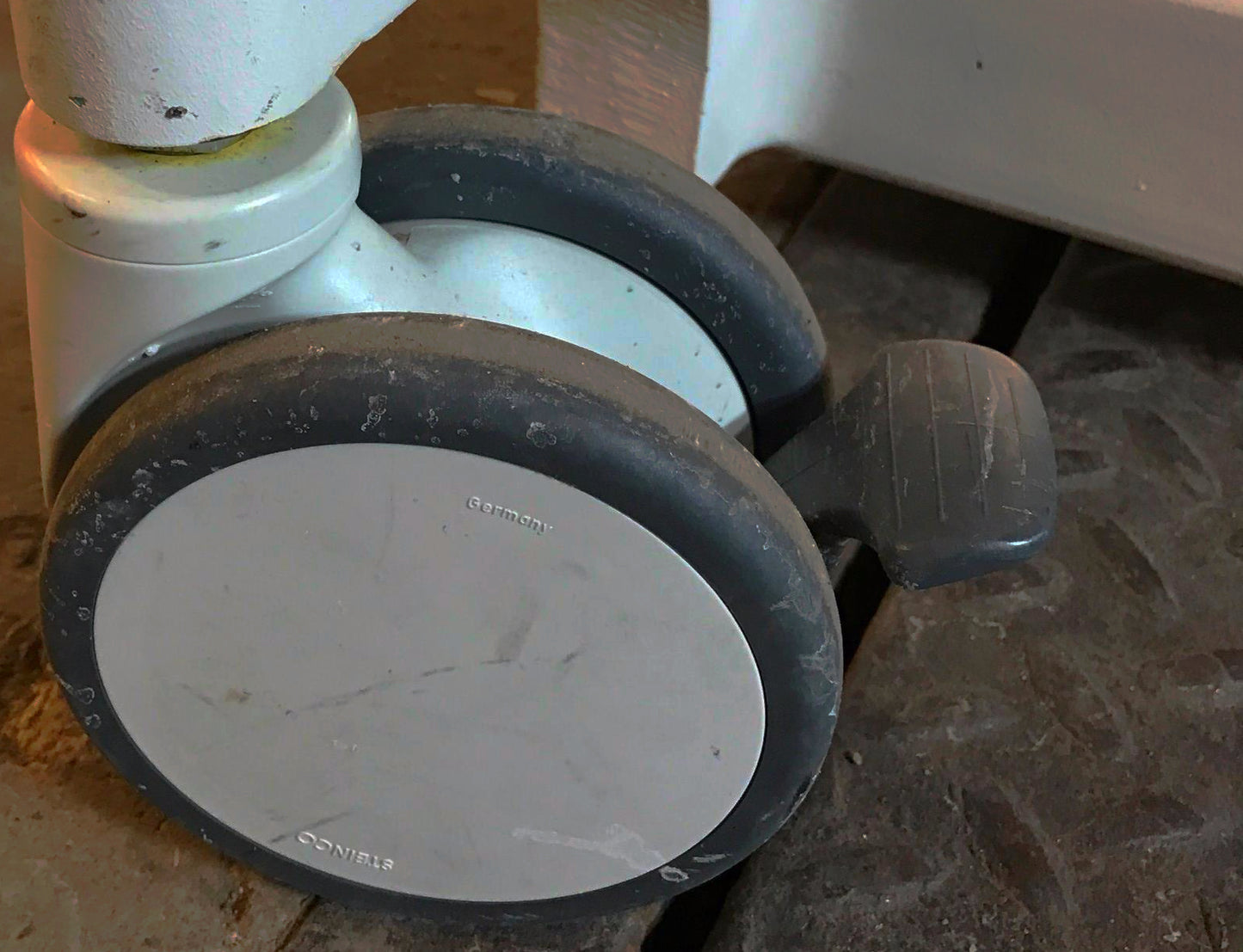 IDI ASPECT 100RT X-Ray CArm HI-LO IMAGING EXAM TABLE FOOT HAND REMOTE WATCHVIDEO