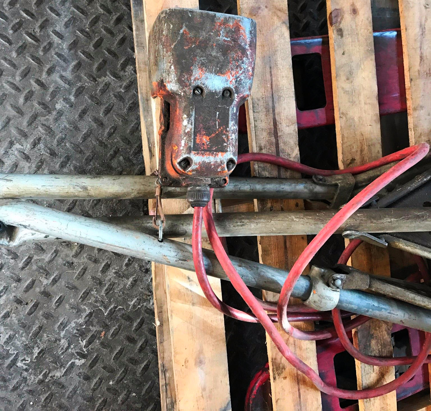 RIDGID 300 POWER DRIVE PIPE THREADING GROOVING CUTTER MACHINE STAND FREESHIPPING