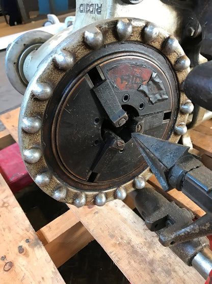 RIDGID 300 POWER DRIVE PIPE THREADING GROOVING CUTTER MACHINE STAND FREESHIPPING