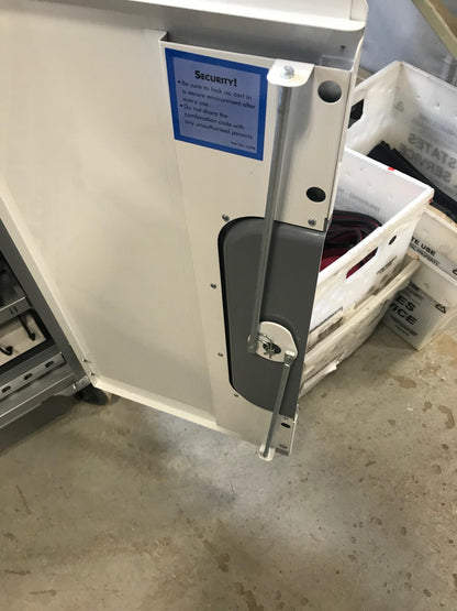 BRETFORD TX323LL/A 30 LAPTOP CHARGING CABINET CART COMPLETE WITH CABLES FREESHIP